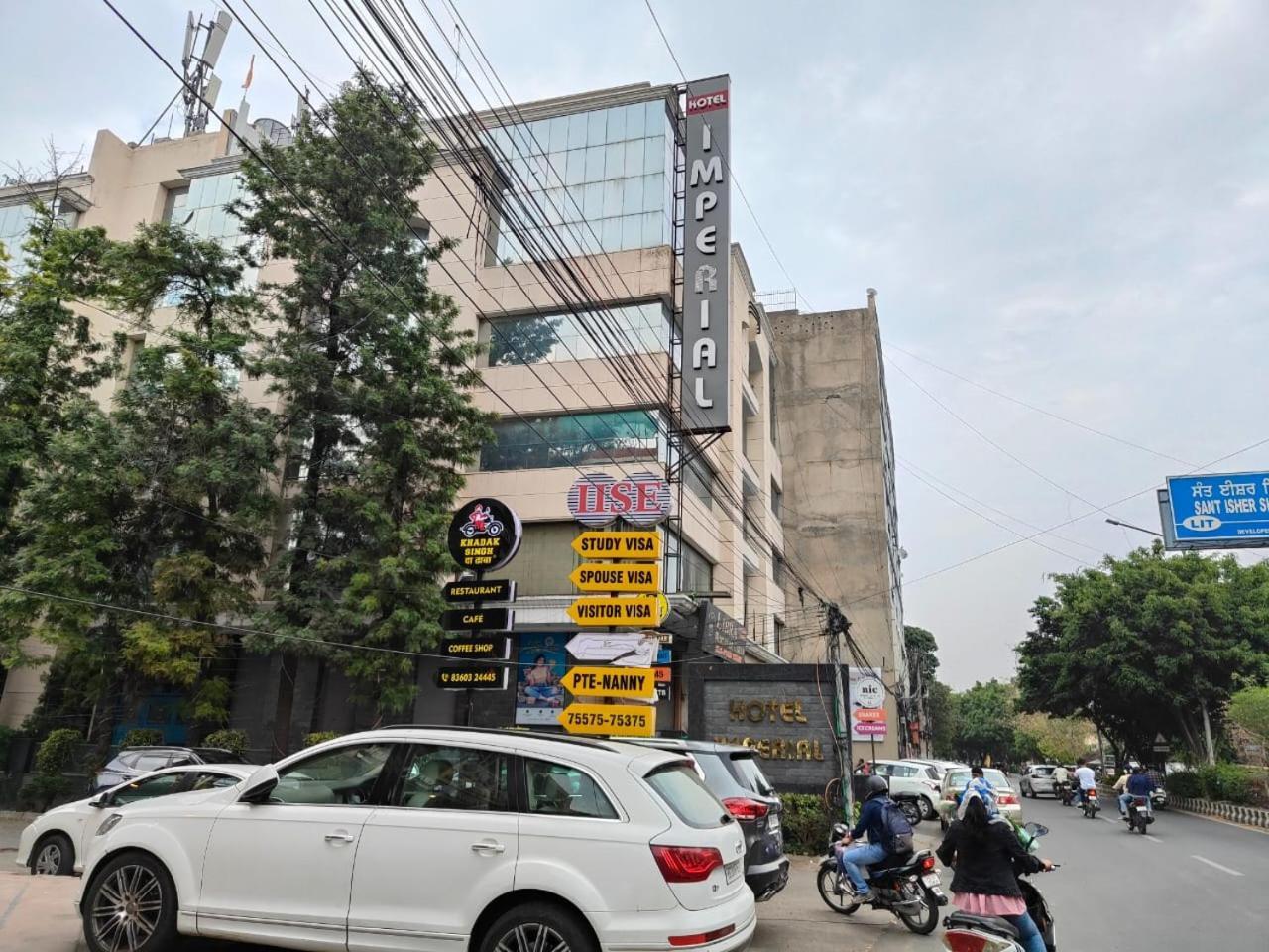 Hotel Imperial Executive Ludhiana Exterior photo