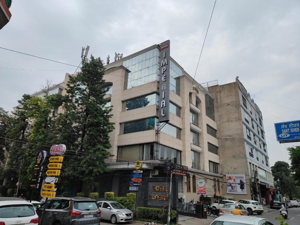 Hotel Imperial Executive Ludhiana Exterior photo