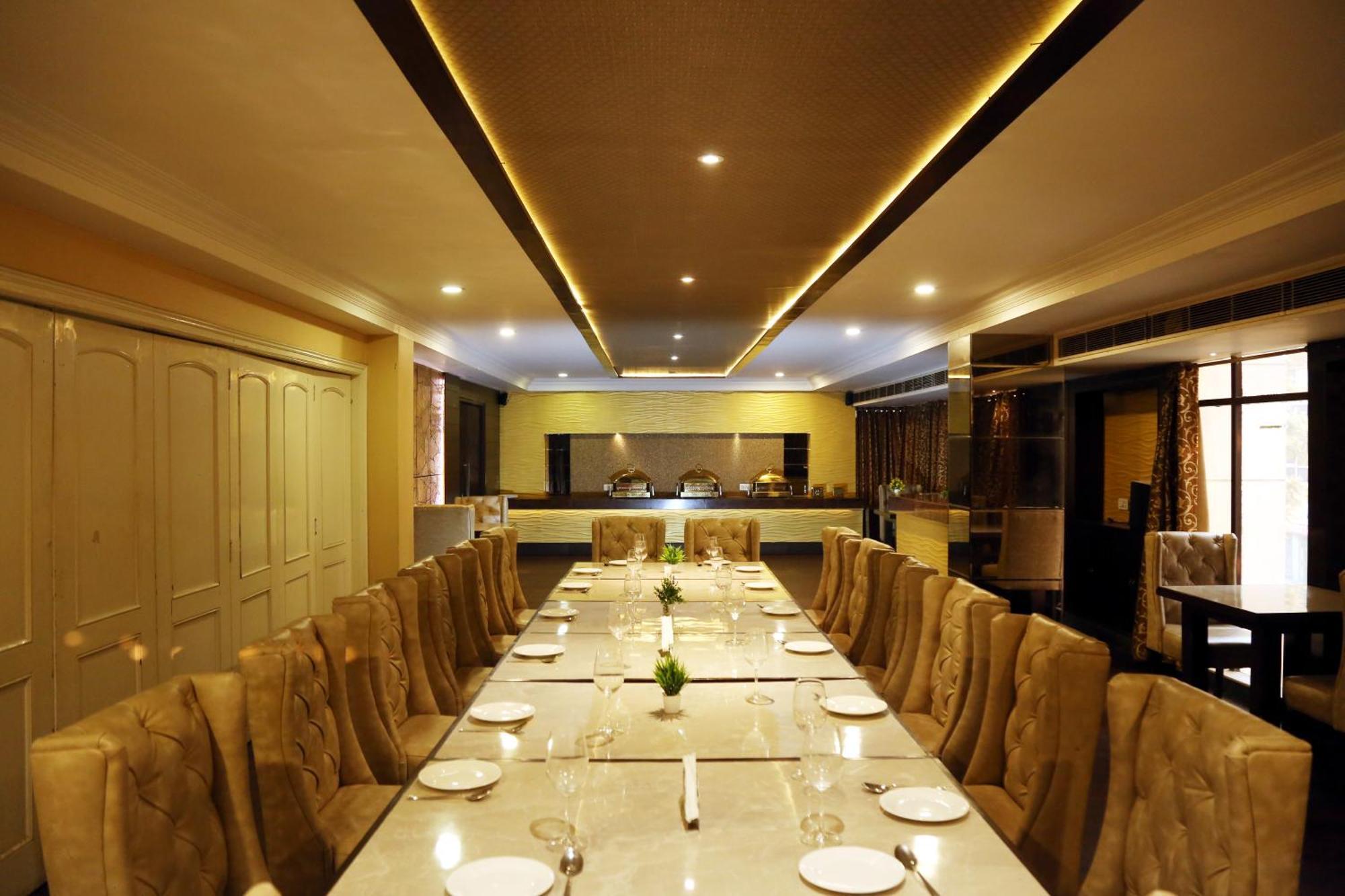 Hotel Imperial Executive Ludhiana Exterior photo