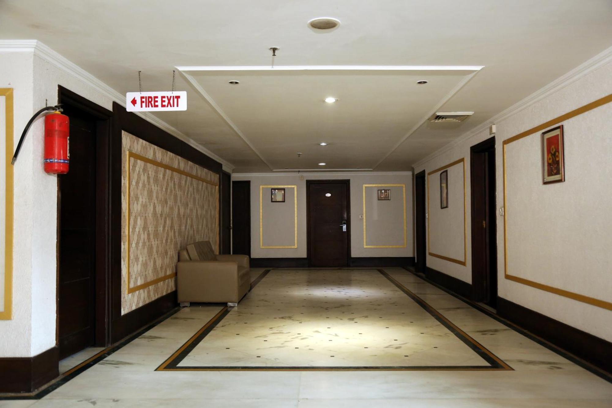 Hotel Imperial Executive Ludhiana Exterior photo