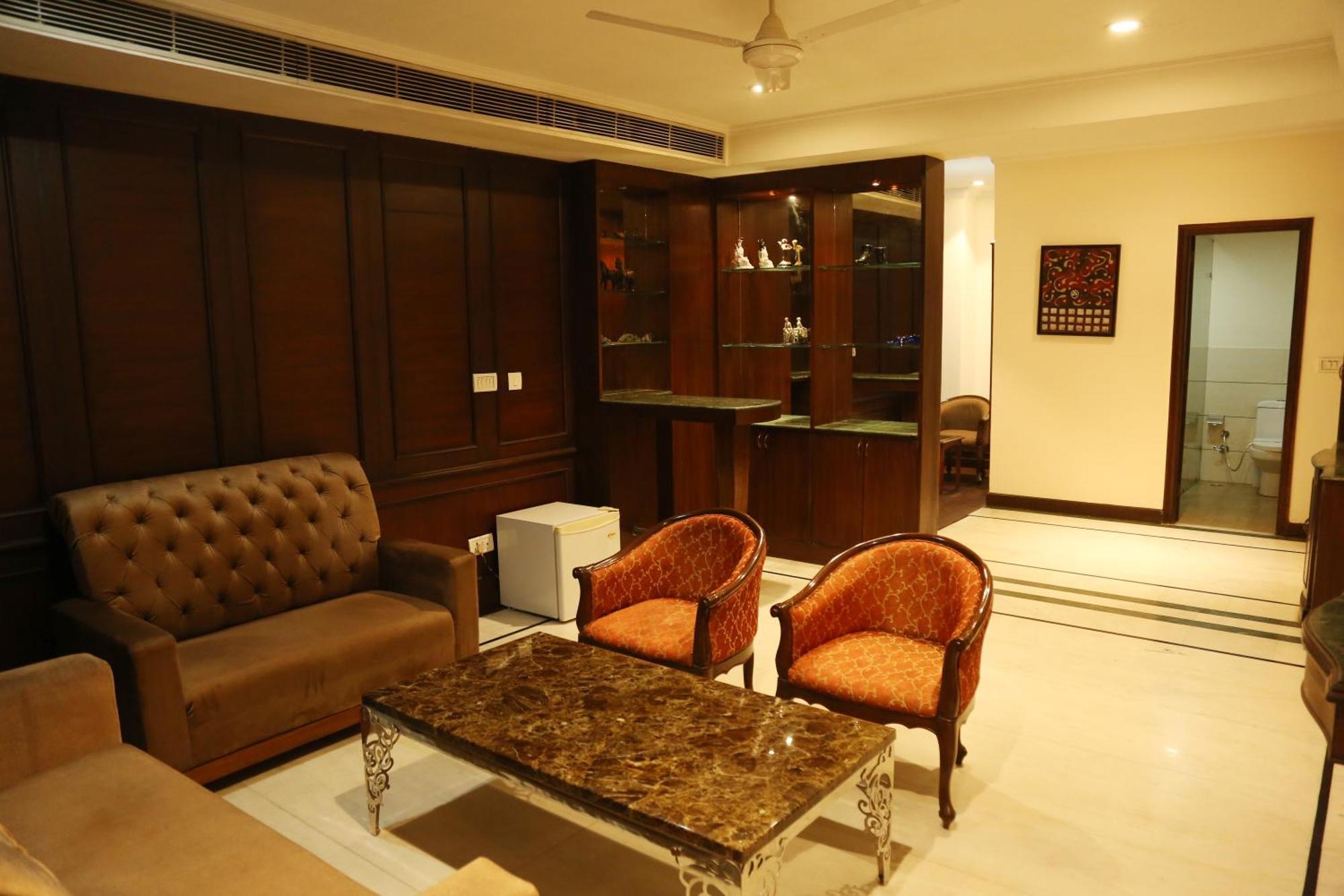 Hotel Imperial Executive Ludhiana Exterior photo